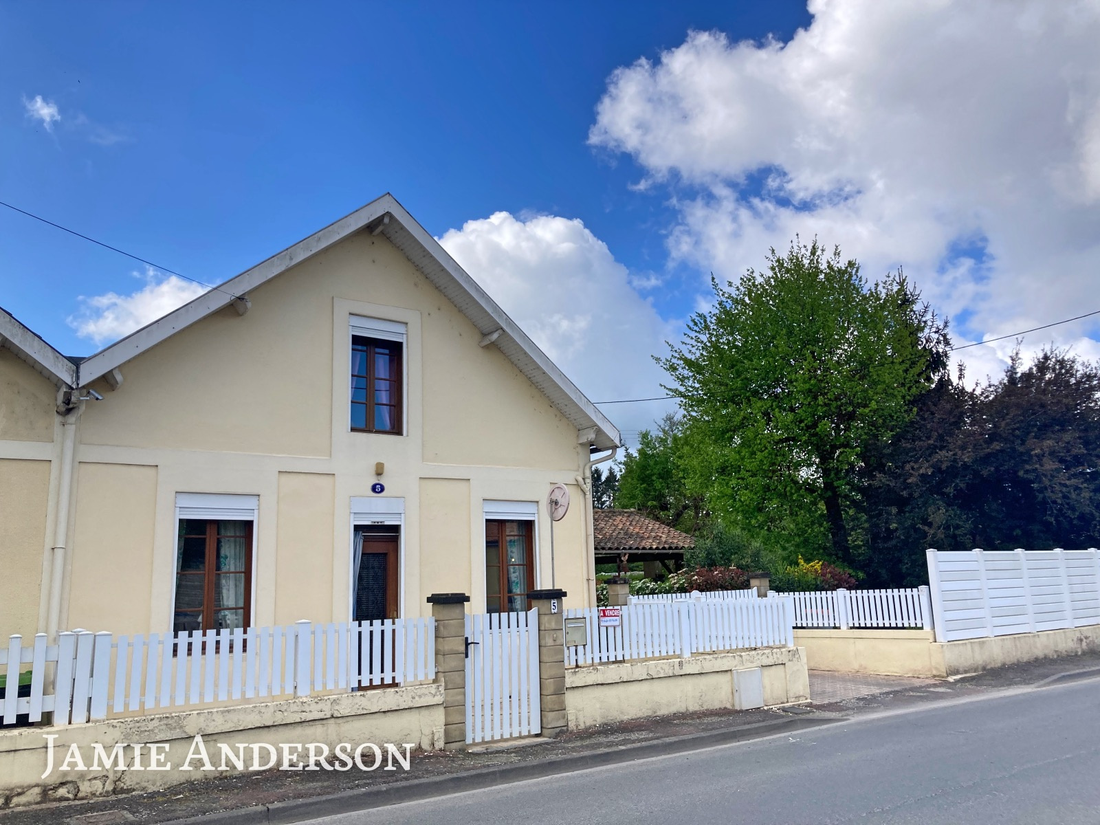 Vente Maison 163m² 5 Pièces à Saint-Front-de-Pradoux (24400) - Groupement Immobilier