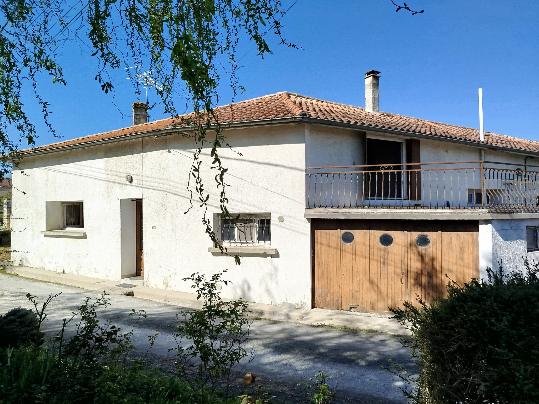 Agence immobilière de William AYPIOSS Yachts Properties